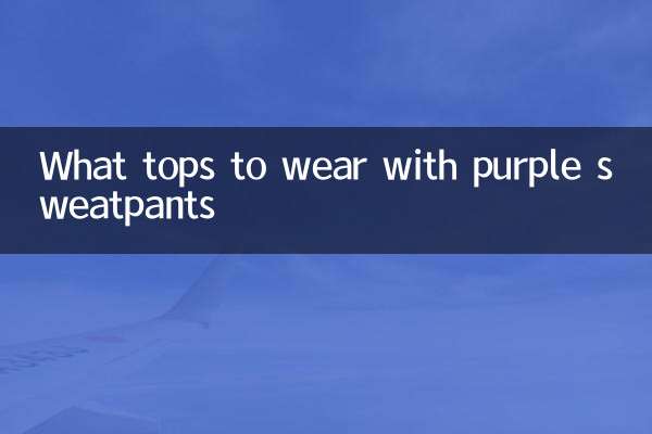 ¿Qué blusas usar con pantalones de chándal morados?