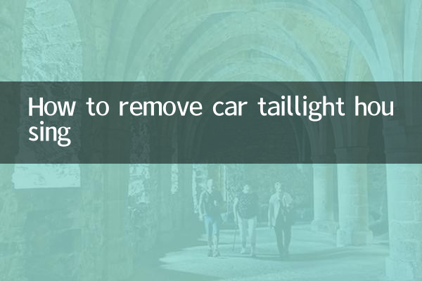 So entfernen Sie das Rücklichtgehäuse eines Autos