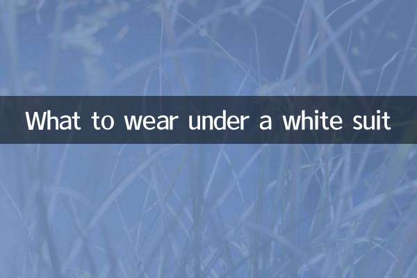 Was trägt man unter einem weißen Anzug?