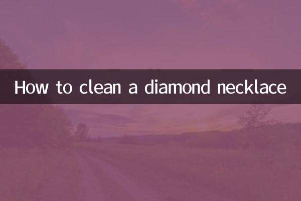 Comment nettoyer un collier de diamants