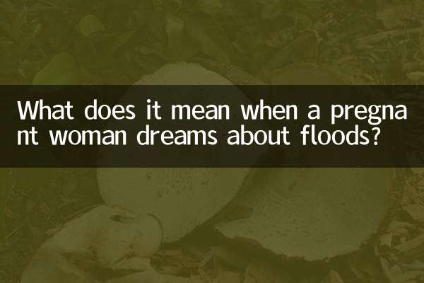 What does it mean when a pregnant woman dreams about floods?