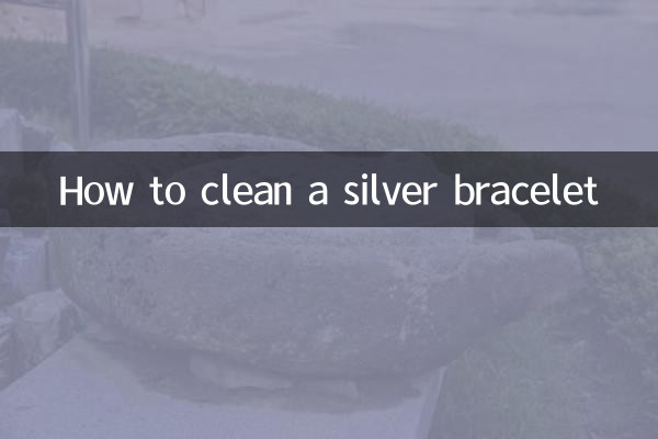 كيفية تنظيف سوار الفضة