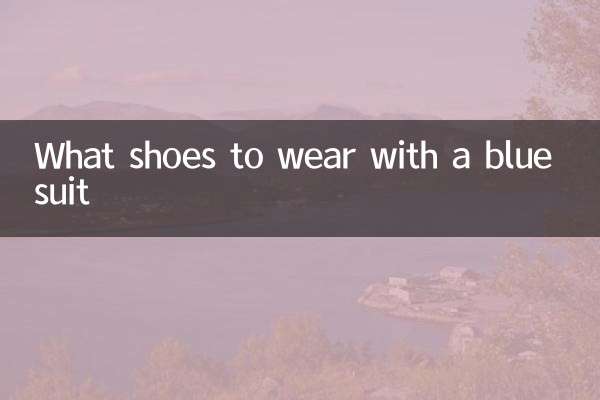 Che scarpe indossare con un abito blu