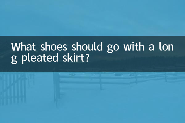 Quali scarpe abbinare ad una gonna lunga a pieghe?