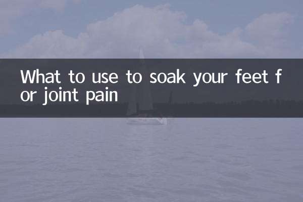 ما يجب استخدامه لنقع قدميك من آلام المفاصل
