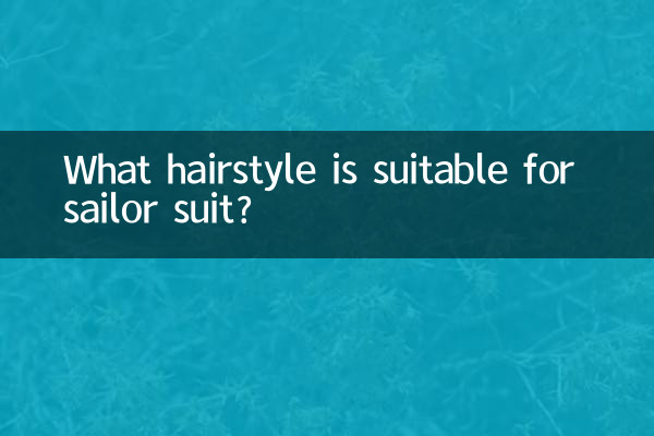 Quelle coiffure convient au costume de marin ?
