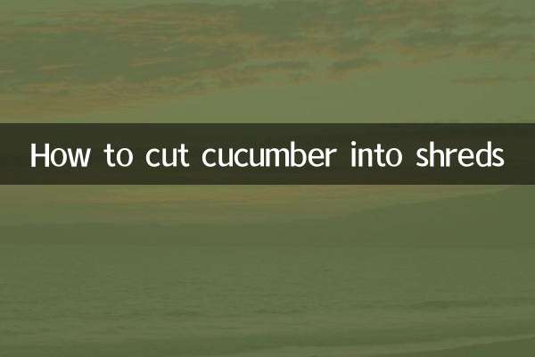 چگونه خیار را تکه تکه کنیم