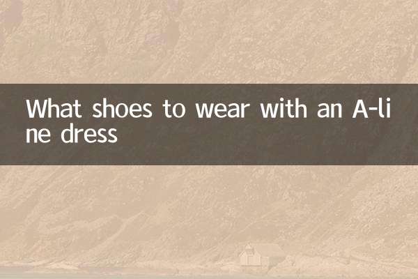 Que zapatos llevar con un vestido evasé