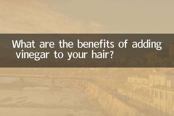 What are the benefits of adding vinegar to your hair?