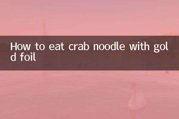 Wie man Krabbennudeln mit Goldfolie isst