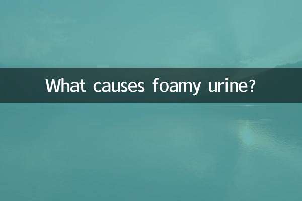 Cosa causa l'urina schiumosa?